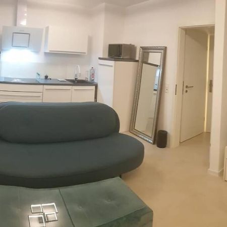 Apartment Mit Schoener, Moderner Einrichtung Kolín nad Rýnem Exteriér fotografie