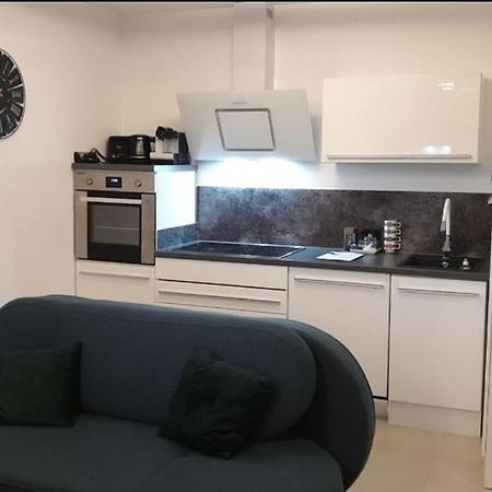 Apartment Mit Schoener, Moderner Einrichtung Kolín nad Rýnem Exteriér fotografie